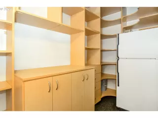 Photo #6: 20110697 Listing 