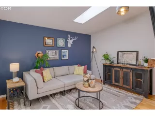 Photo #1: 20111036 Listing 