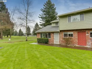 Photo #1: 20111585 Listing