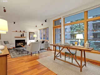 Photo #1: 20111586 Listing