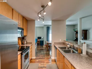 Photo #1: 20113937 Listing 