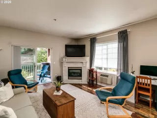 Photo #6: 20113937 Listing 