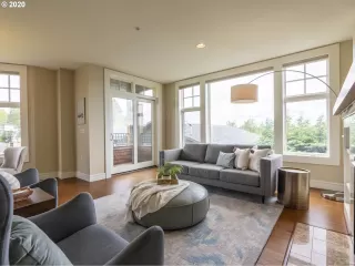 Photo #2: 20114569 Listing