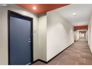 Photo #2: 20114786 Listing 