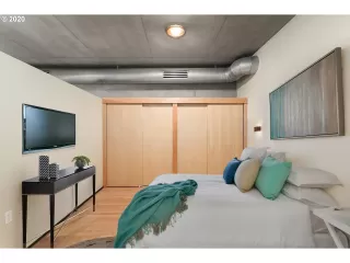 Photo #4: 20114786 Listing 