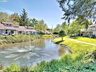 Photo #2: 20114989 Listing