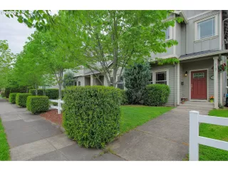 Photo #1: 20115980 Listing 