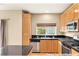 Photo #6: 20116021 Listing 
