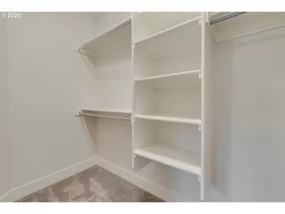 Photo #4: 20116707 Listing