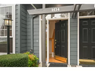 Photo #1: 20116813 Listing 