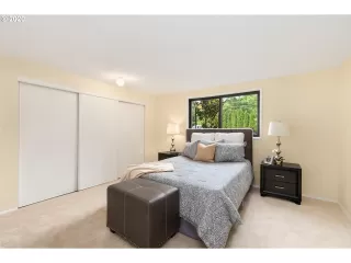 Photo #3: 20116904 Listing