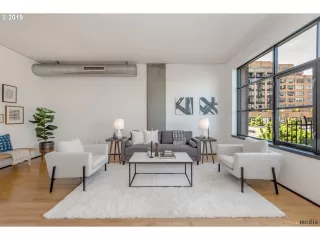 Photo #2: 20118641 Listing 