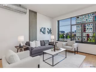 Photo #3: 20118641 Listing 