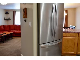 Photo #3: 20118785 Listing