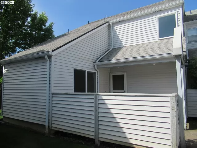 MLS: 20120118 Condo For Sale