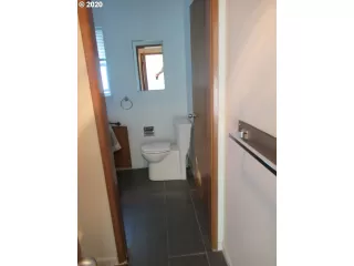 Photo #2: 20120118 Listing 
