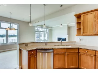Photo #4: 20120339 Listing
