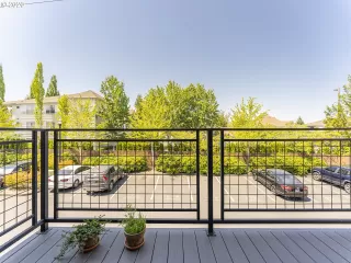 Photo #6: 20120383 Listing 