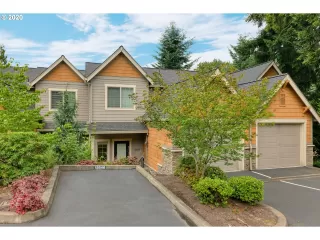 Photo #1: 20120731 Listing