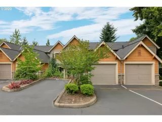 Photo #2: 20120731 Listing