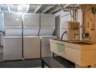 Photo #3: 20123256 Listing 