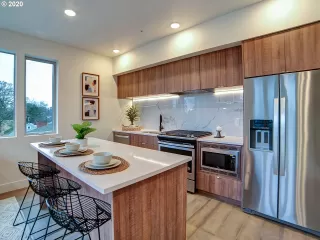 Photo #2: 20123448 Listing