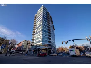 Photo #2: 20125462 Listing