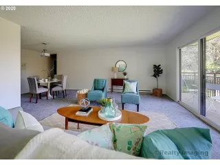 Photo #1: 20126181 Listing