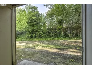 Photo #4: 20126376 Listing 