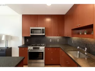 Photo #1: 20128680 Listing