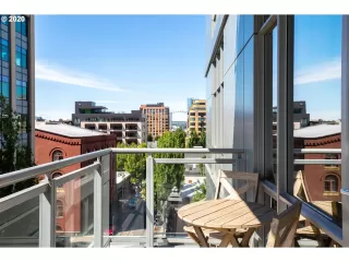 Photo #3: 20128680 Listing