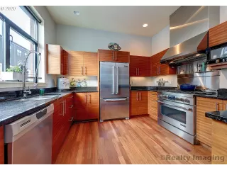 Photo #5: 20129248 Listing 