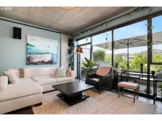 Photo #5: 20130671 Listing 