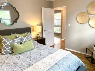 Photo #4: 20131564 Listing