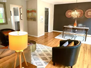 Photo #5: 20131564 Listing