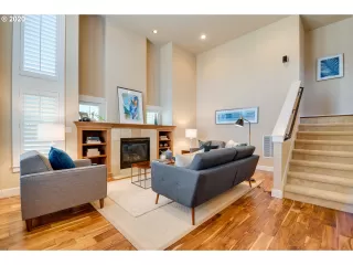 Photo #1: 20131995 Listing 