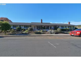 Photo #1: 20132443 Listing