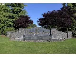 Photo #1: 20132895 Listing