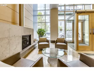 Photo #2: 20133057 Listing