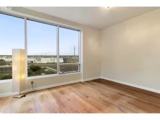 Photo #6: 20133057 Listing