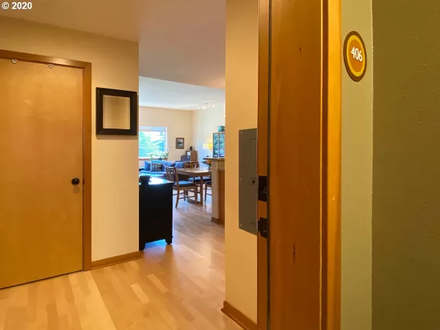 MLS: 20133337 Condo For Sale