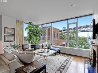 Photo #3: 20134888 Listing 