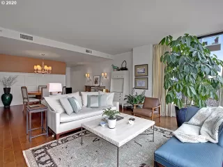 Photo #4: 20134888 Listing 