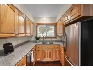 Photo #1: 20135022 Listing