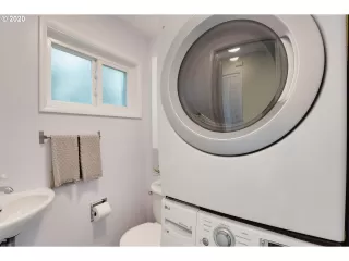 Photo #2: 20135022 Listing