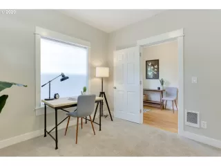 Photo #3: 20135443 Listing