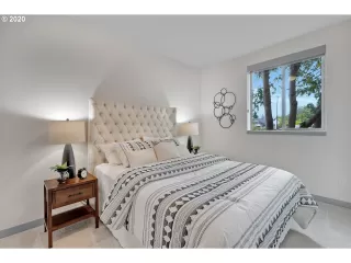 Photo #6: 20135553 Listing 