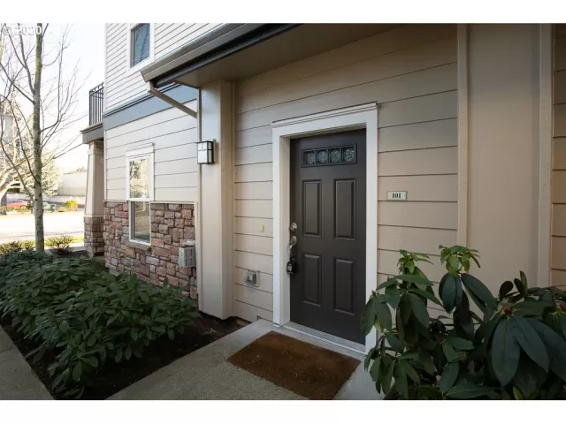 MLS: 20137247 Condo For Sale