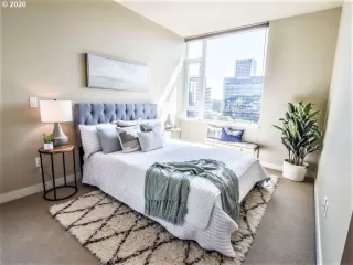 Photo #2: 20137947 Listing