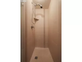 Photo #4: 20138341 Listing 